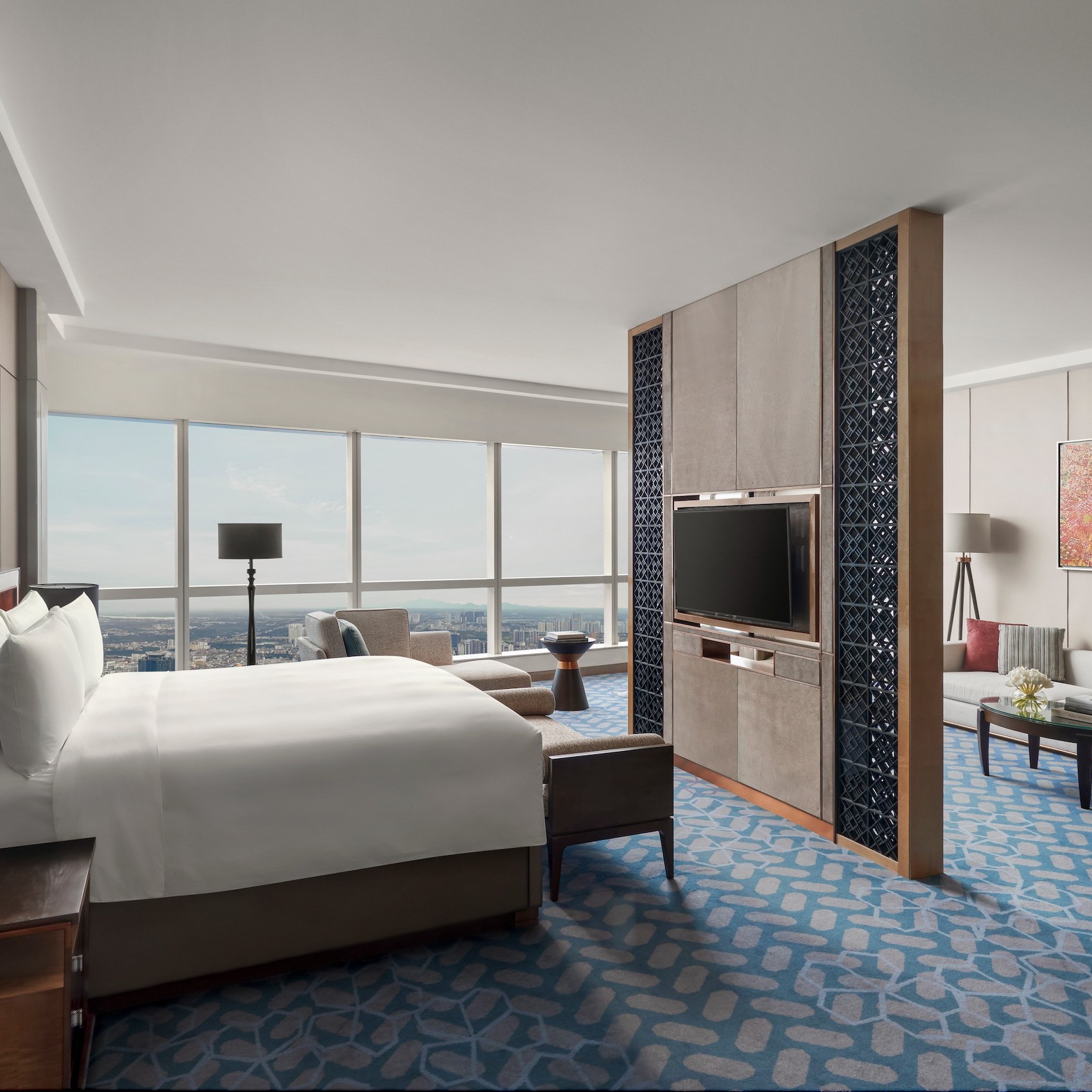 Luxurious accommodation and Club InterContinental benefits with the Presidential Suite at InterContinental Hanoi Landmark72